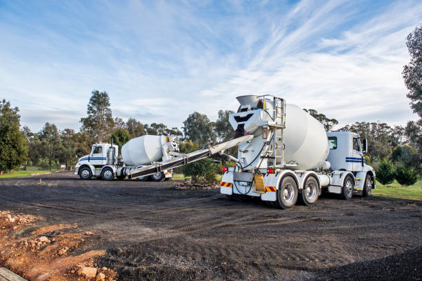 Best Concrete Installation Cost  in Oakland, TN